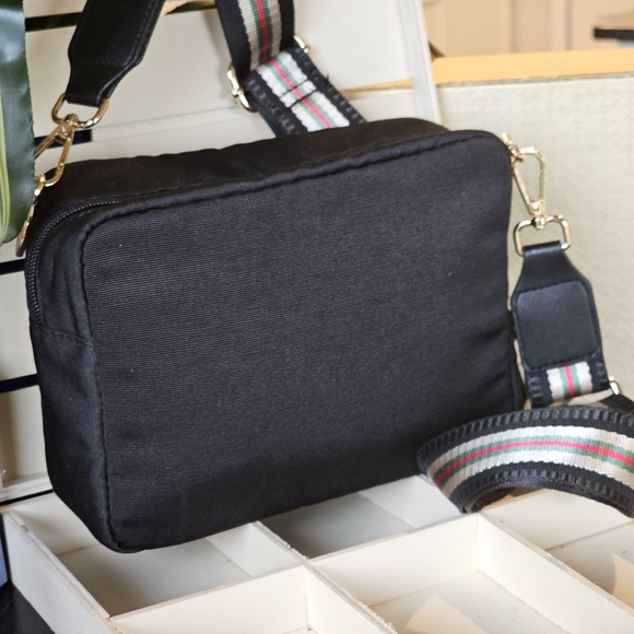 Gucci Nylon Black Zip Clutch w/Sherry Line Crossbody Strap Added NWOT - Picture 6 of 15